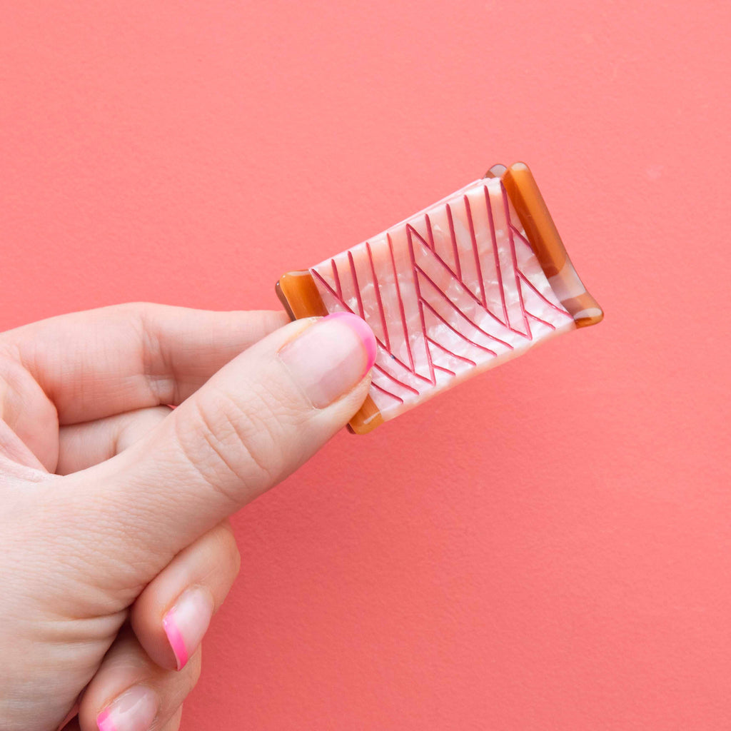 Thread Spool Hair Claw