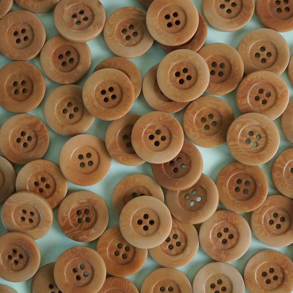 Caramel 1" Corozo Buttons