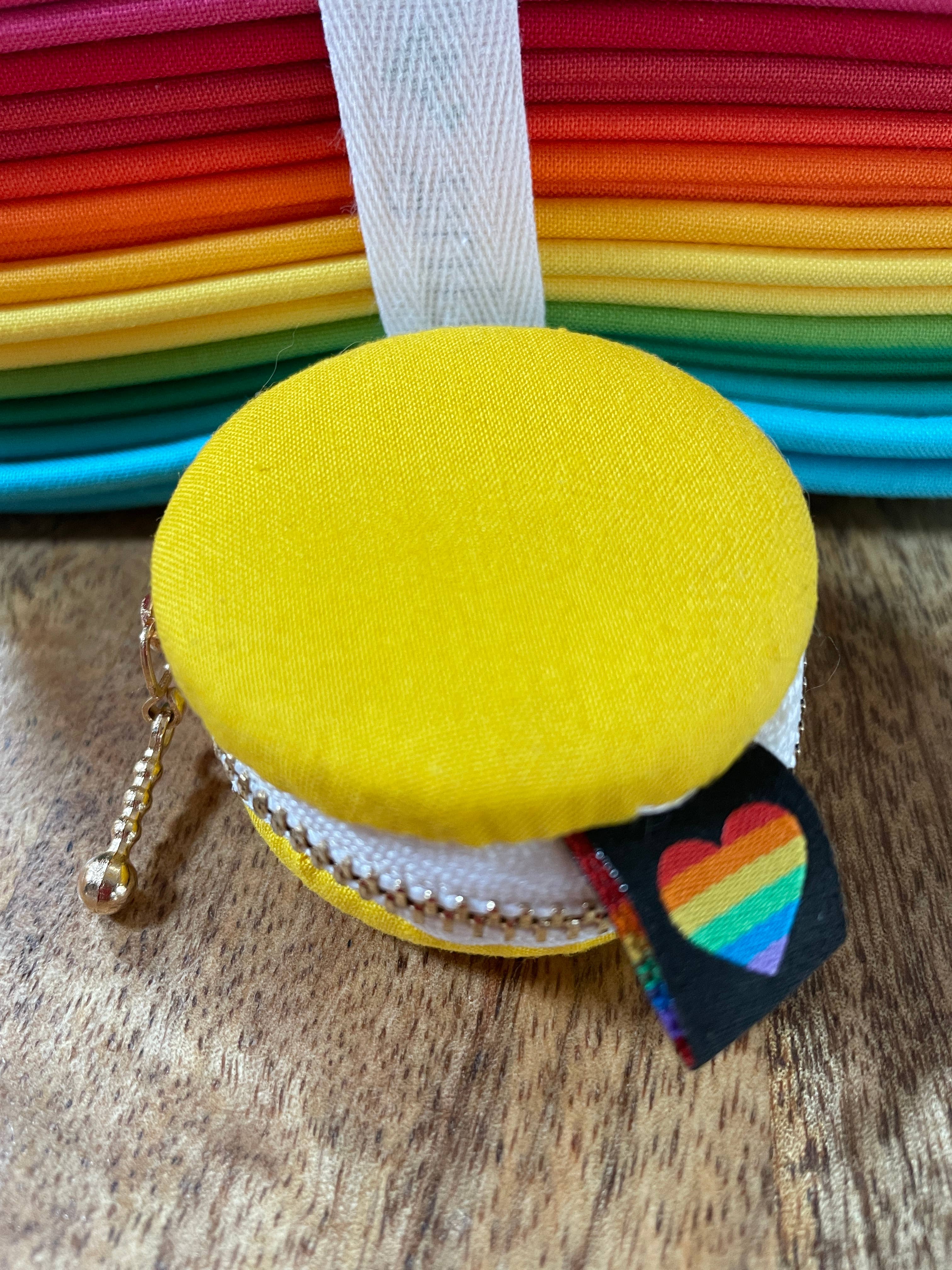 Mini Macaroon Zipper Pouch