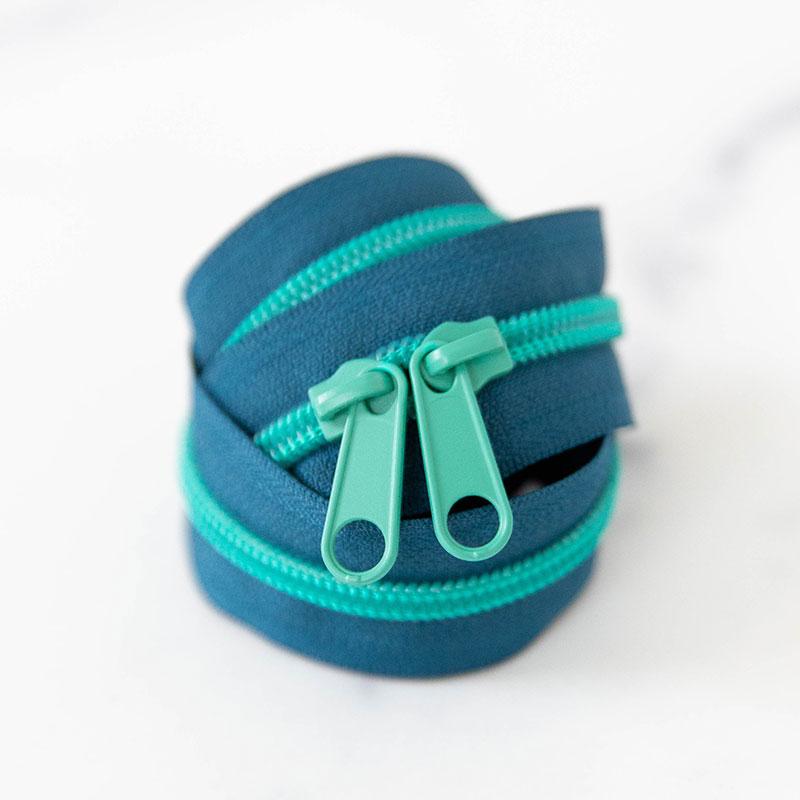30" Zipper - Tealtastic
