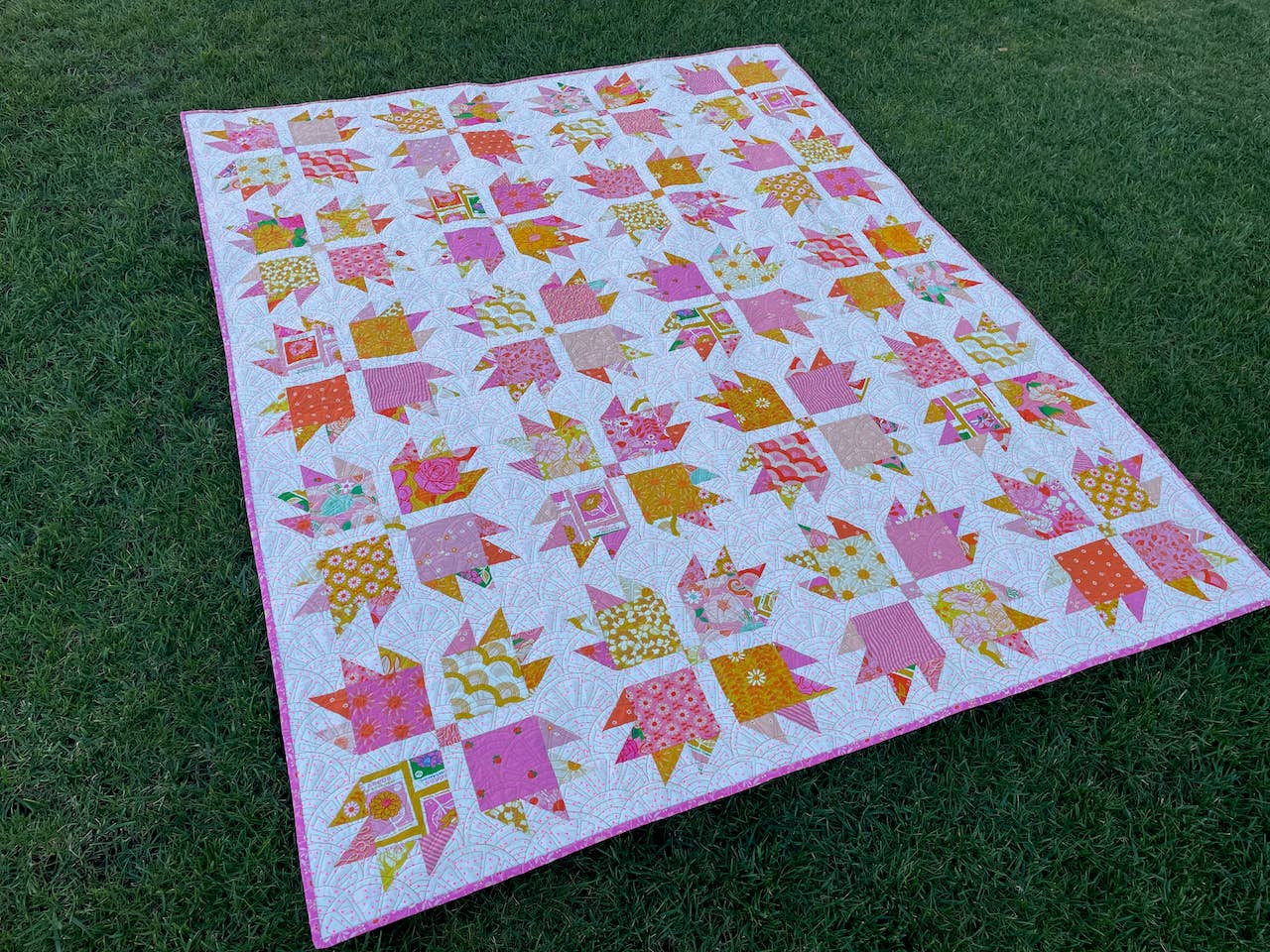 Charm Pack Bear Paw Quilt Pattern (Print)