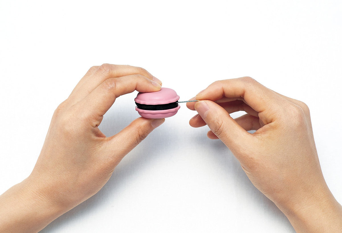 Clover Sweet 'N Sharp Macaron