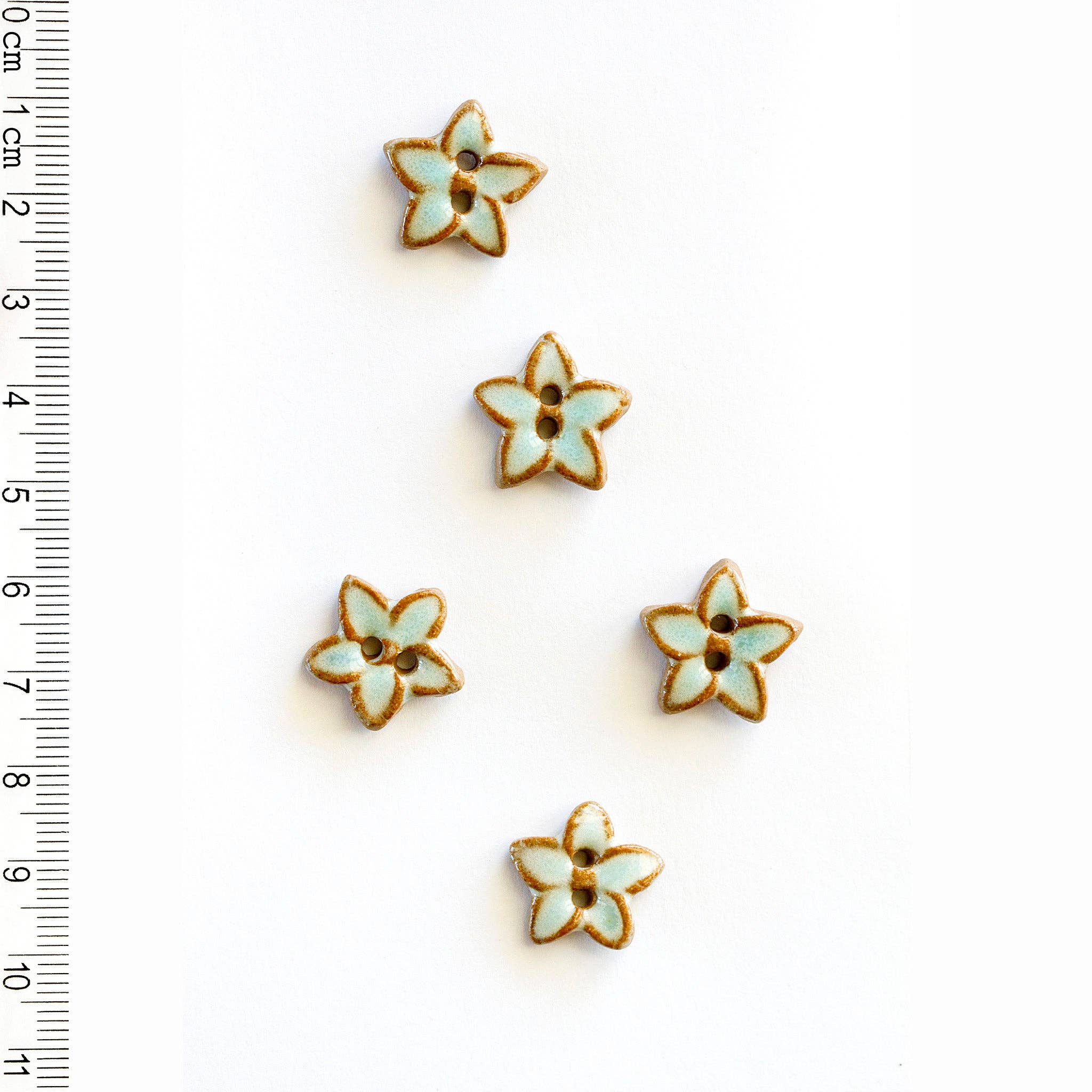 Star Floral Buttons (L605)