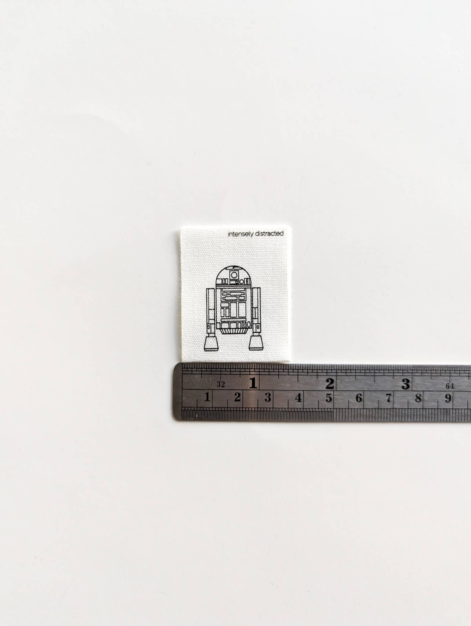 R2D2 Cotton Luxe Labels