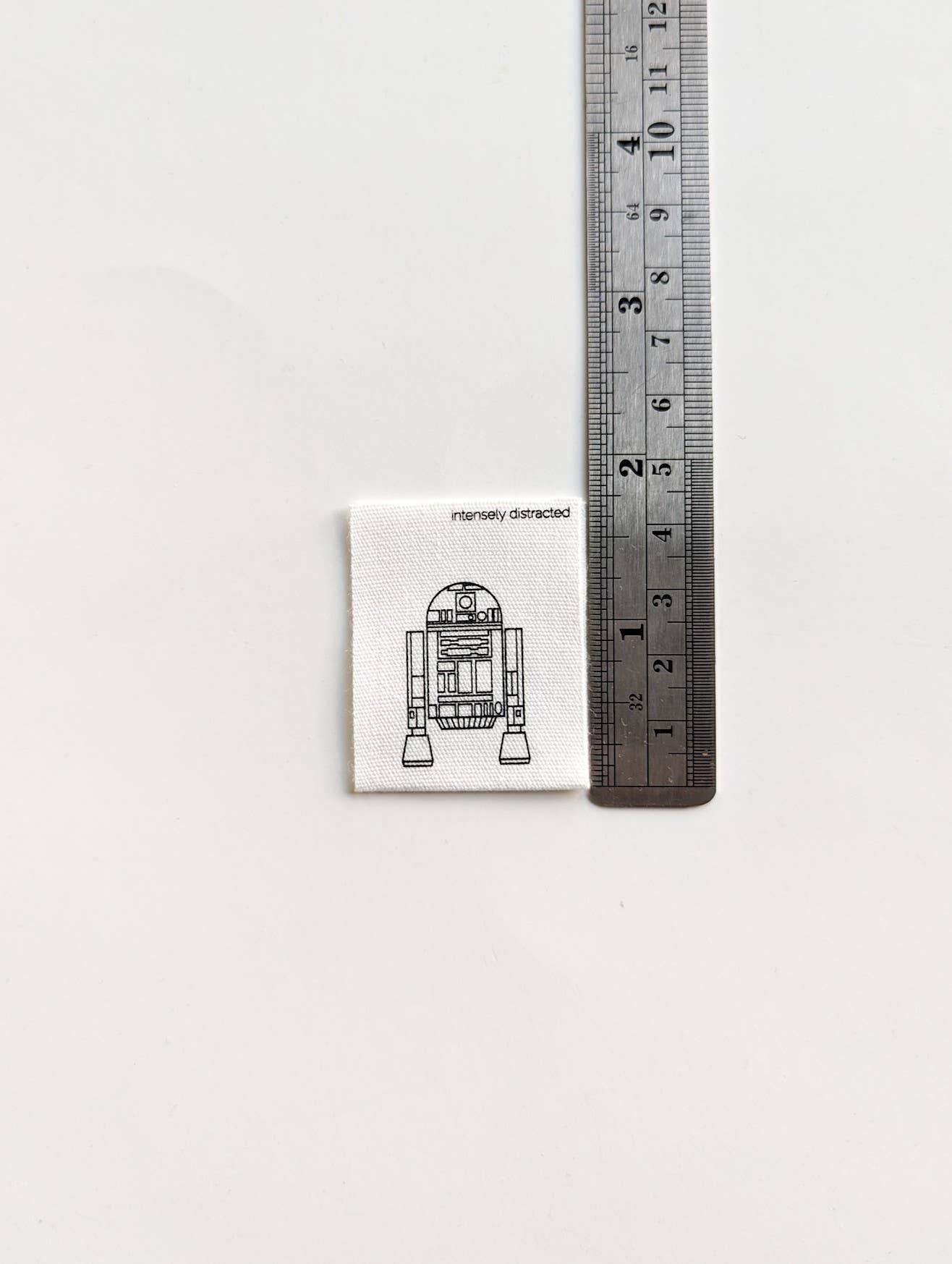 R2D2 Cotton Luxe Labels